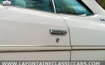 Chevrolet-Caprice-1975-32