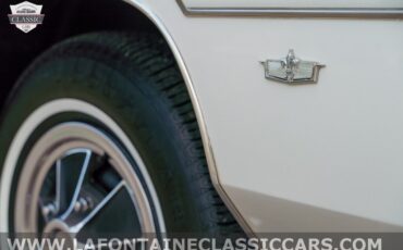 Chevrolet-Caprice-1975-38