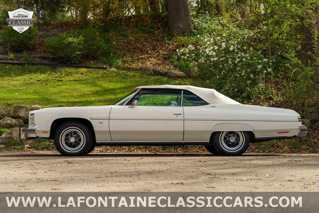 Chevrolet-Caprice-1975-5