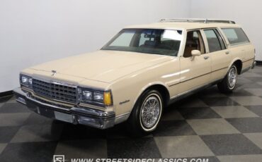 Chevrolet-Caprice-1981-Station-Wagon-17
