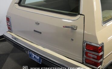 Chevrolet-Caprice-1981-Station-Wagon-24