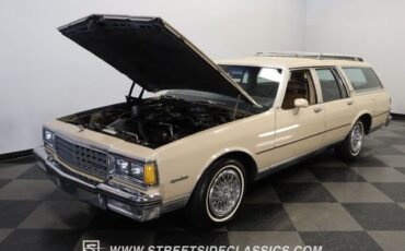 Chevrolet-Caprice-1981-Station-Wagon-29