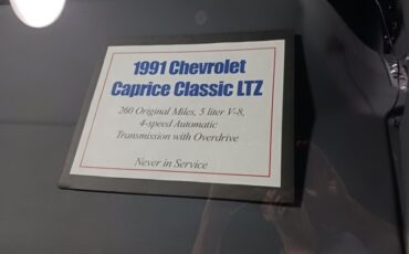 Chevrolet-Caprice-1991-Sedan-1