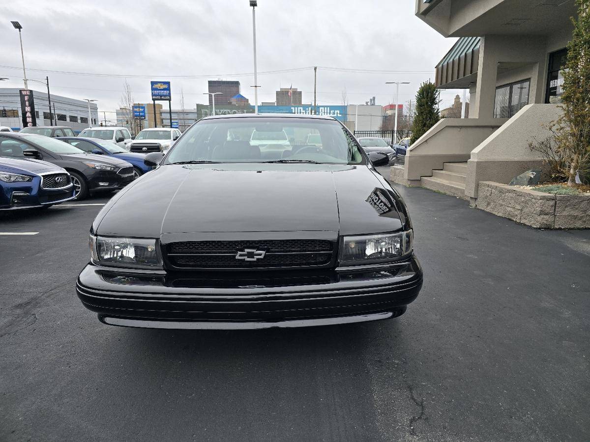 Chevrolet-Caprice-1995-black-1