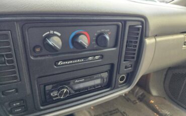 Chevrolet-Caprice-1995-black-12
