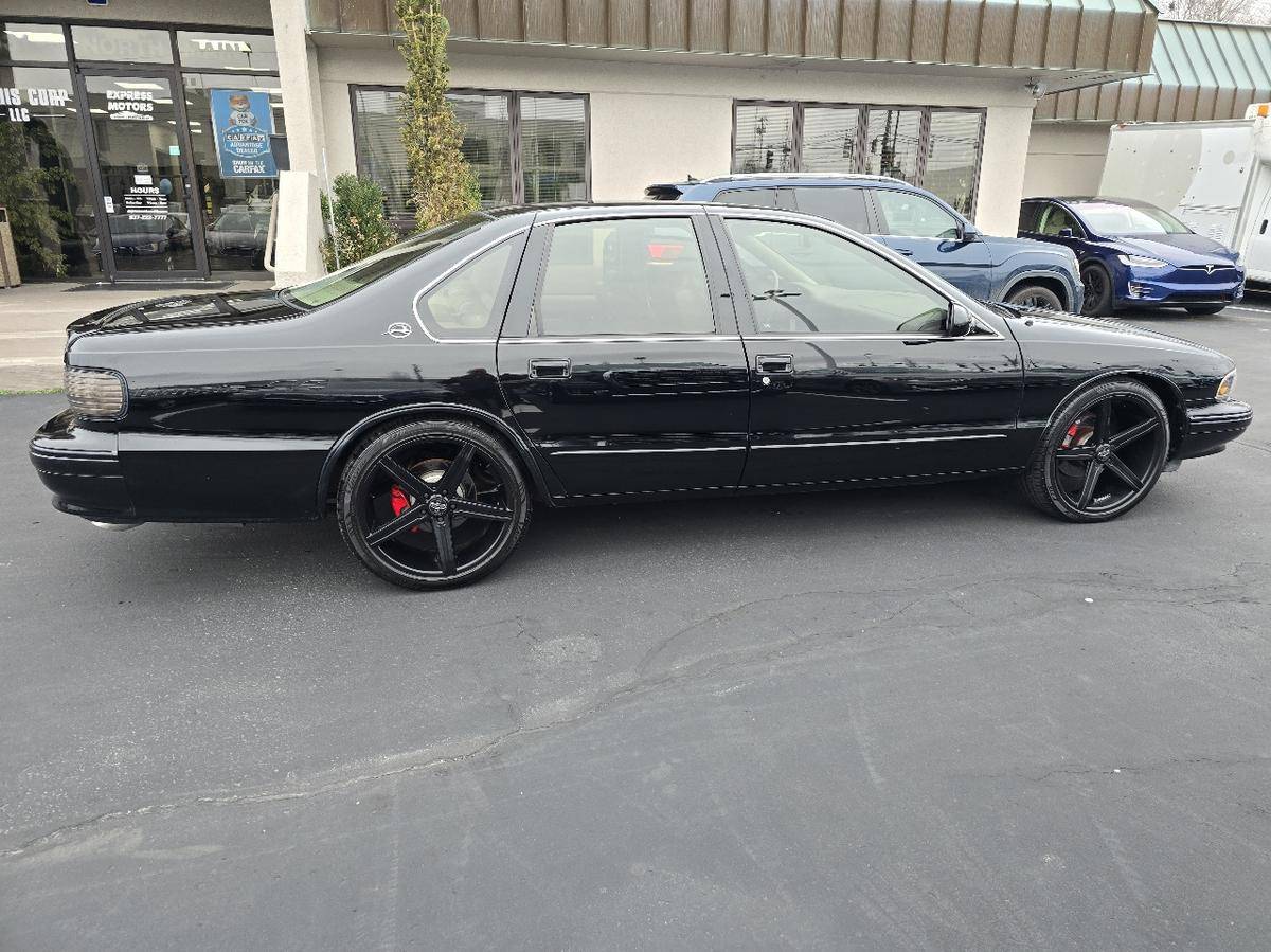 Chevrolet-Caprice-1995-black-6