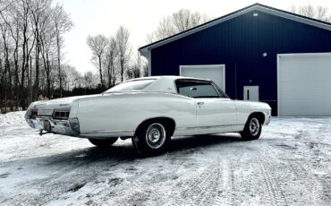 Chevrolet-Caprice-Coupe-1967-Montant-Car-Great-Driver-11