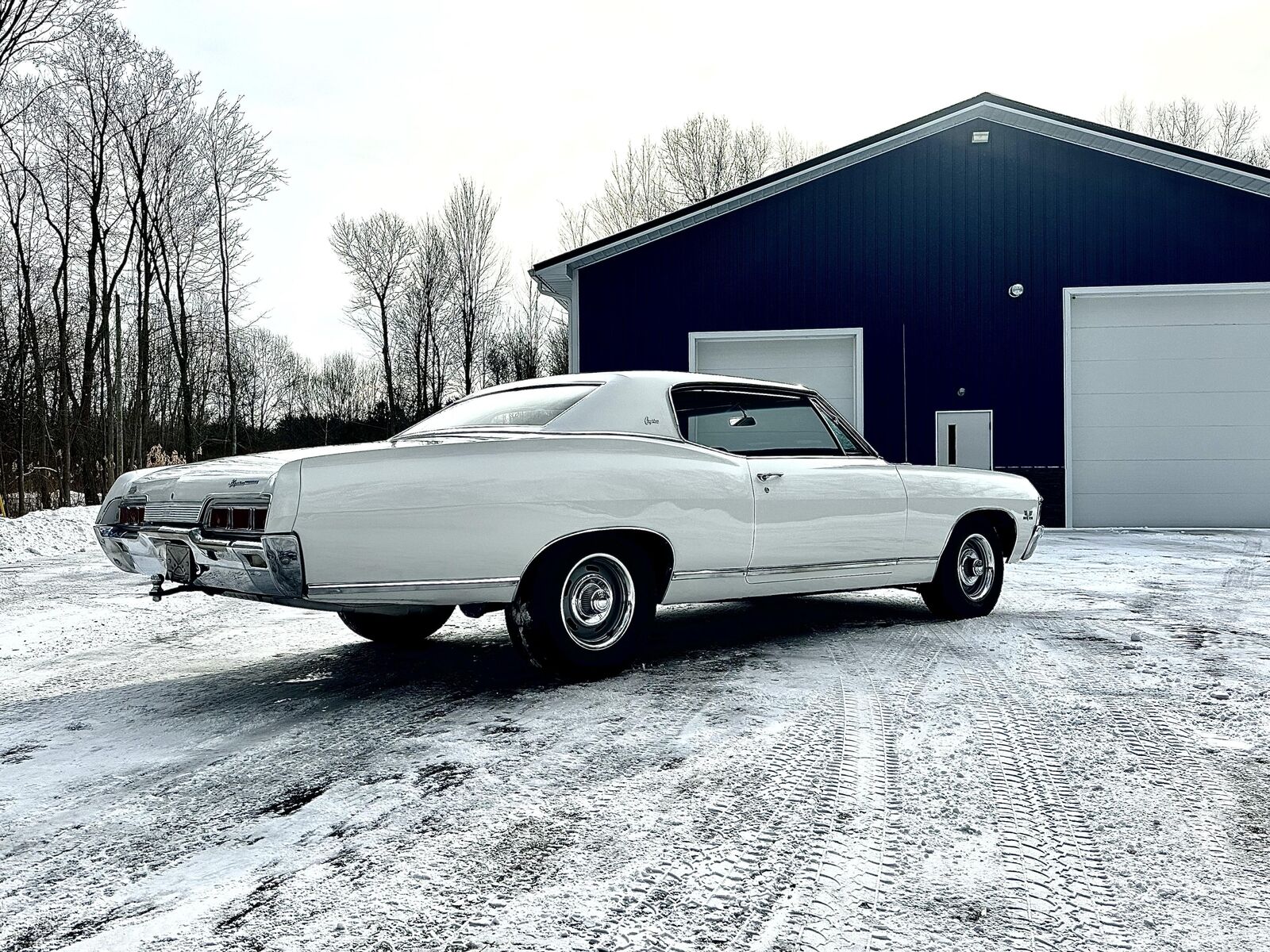 Chevrolet-Caprice-Coupe-1967-Montant-Car-Great-Driver-11