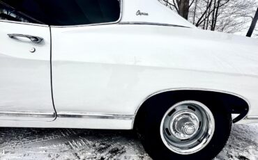 Chevrolet-Caprice-Coupe-1967-Montant-Car-Great-Driver-25