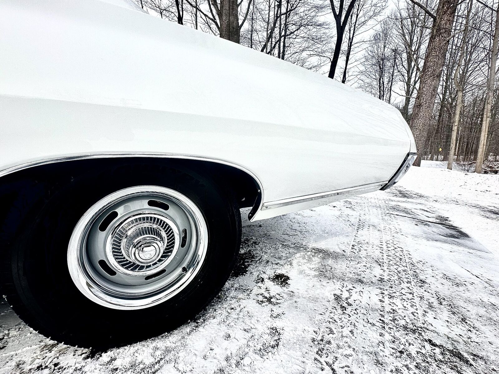 Chevrolet-Caprice-Coupe-1967-Montant-Car-Great-Driver-26