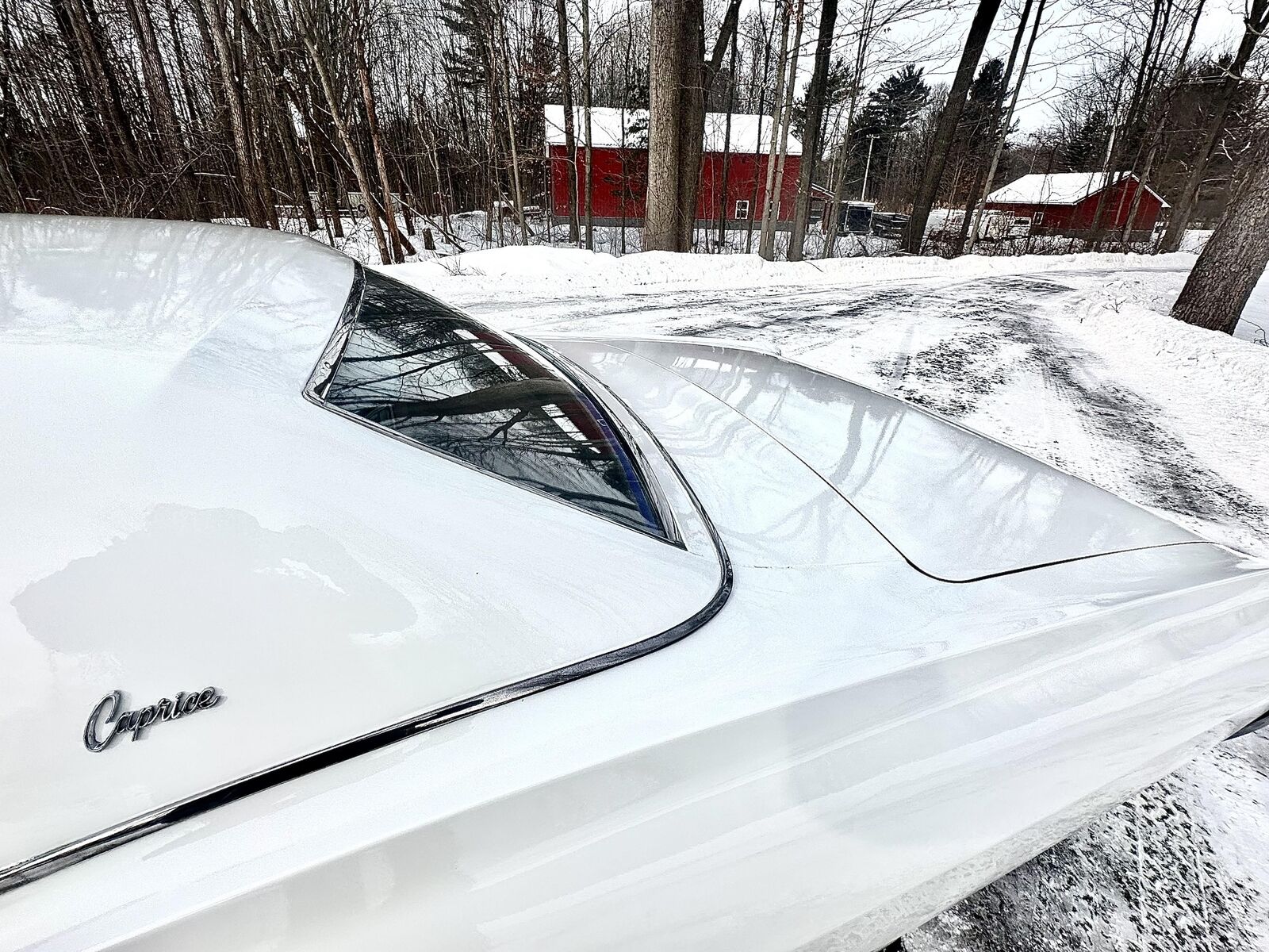 Chevrolet-Caprice-Coupe-1967-Montant-Car-Great-Driver-27