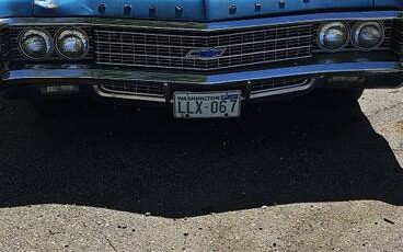 Chevrolet-Caprice-classic-1969-blue-2