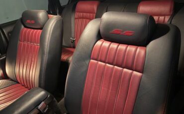 Chevrolet-Caprice-classic-amp-classic-wagon-1995-black-1