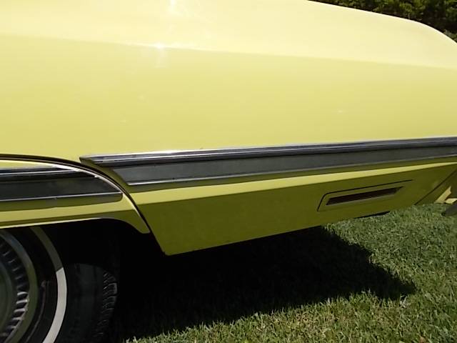 Chevrolet-Caprice-convertible-1974-yellow-9