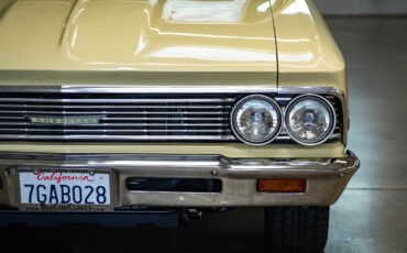 Chevrolet-Chevelle-1966-2-Door-Sedan-15