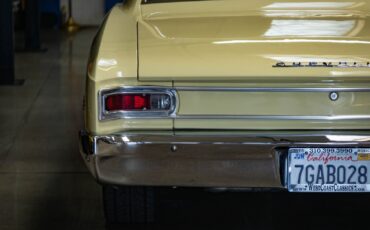 Chevrolet-Chevelle-1966-2-Door-Sedan-17