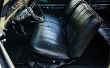 Chevrolet-Chevelle-1966-2-Door-Sedan-29