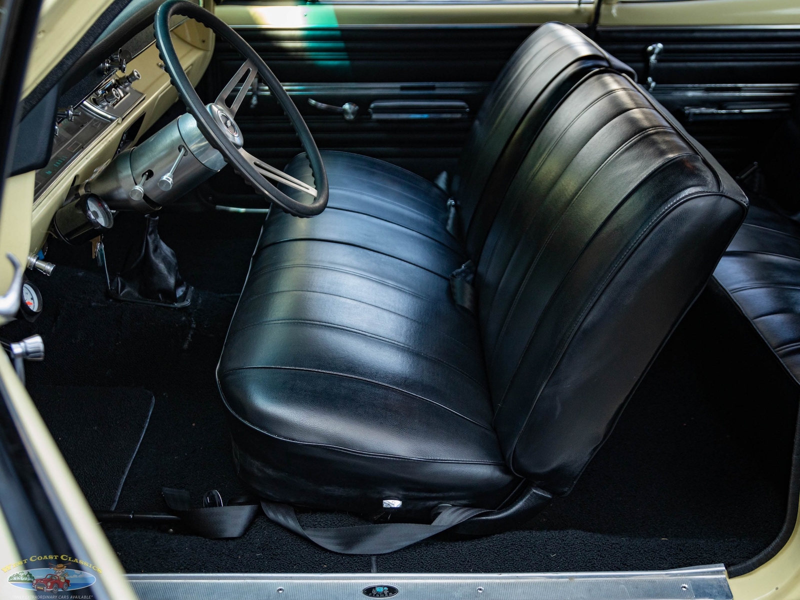 Chevrolet-Chevelle-1966-2-Door-Sedan-29