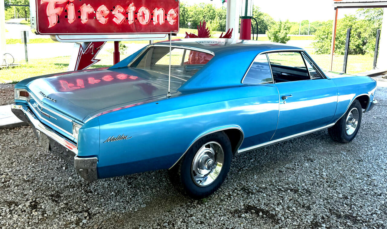 Chevrolet-Chevelle-1966-American-Muscle-Car-16