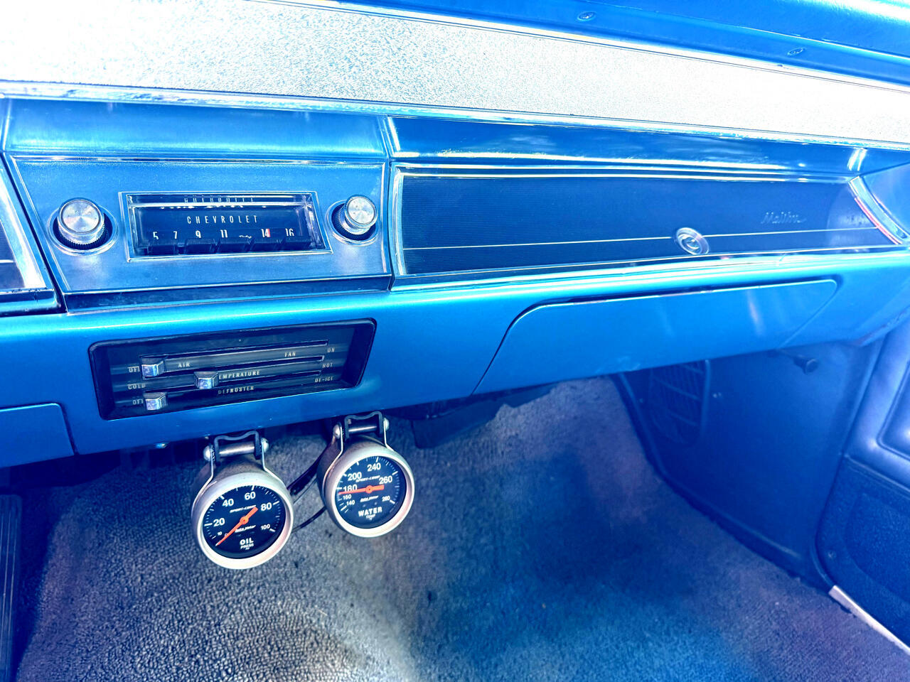 Chevrolet-Chevelle-1966-American-Muscle-Car-36