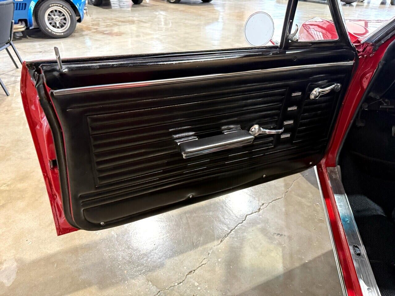 Chevrolet-Chevelle-1967-American-Muscle-Car-8