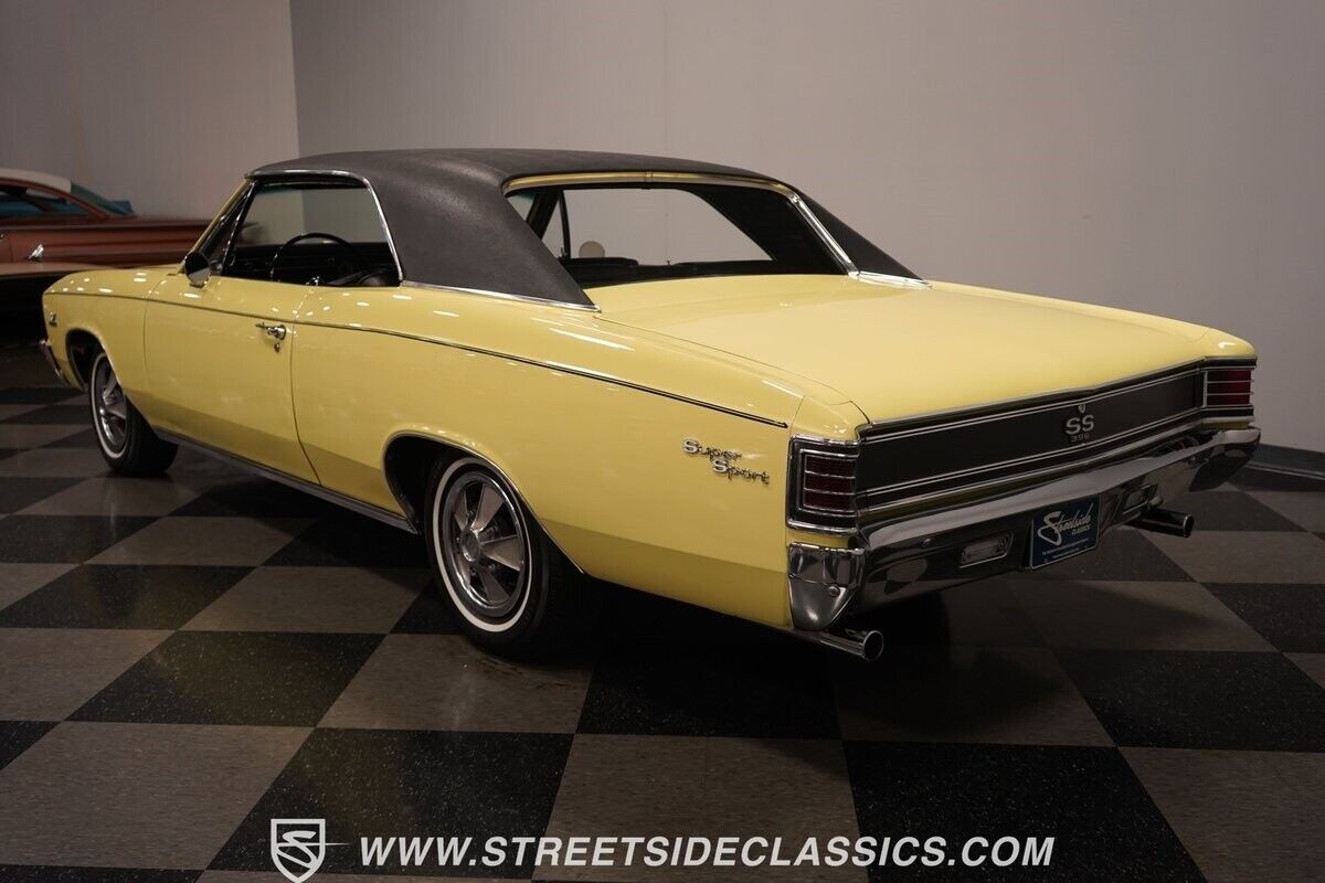 Chevrolet-Chevelle-1967-Hardtop-12