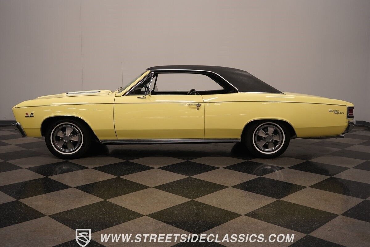 Chevrolet-Chevelle-1967-Hardtop-2