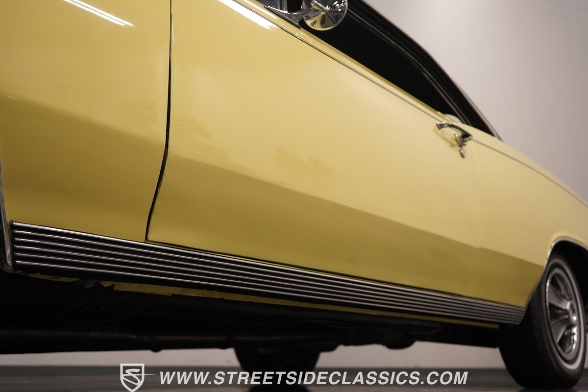 Chevrolet-Chevelle-1967-Hardtop-24