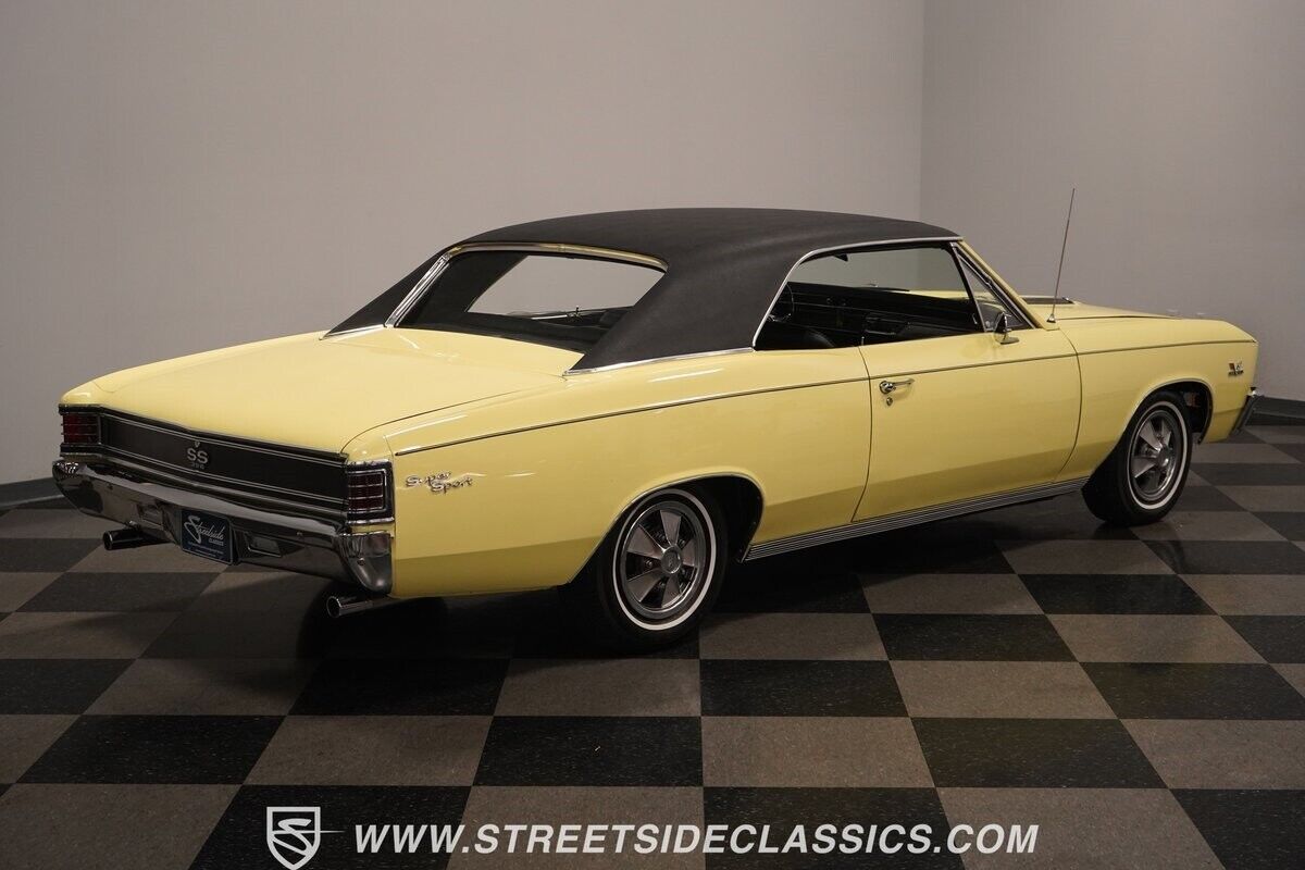 Chevrolet-Chevelle-1967-Hardtop-29
