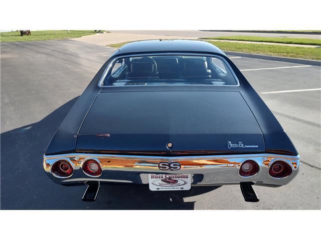 Chevrolet-Chevelle-1972-2-door-coupe-14