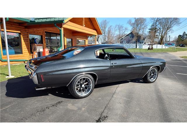 Chevrolet-Chevelle-1972-2-door-coupe-15