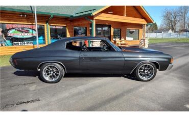 Chevrolet-Chevelle-1972-2-door-coupe-17