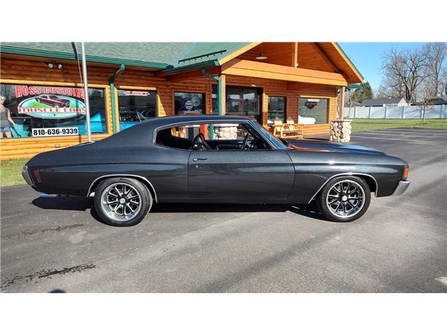 Chevrolet-Chevelle-1972-2-door-coupe-17