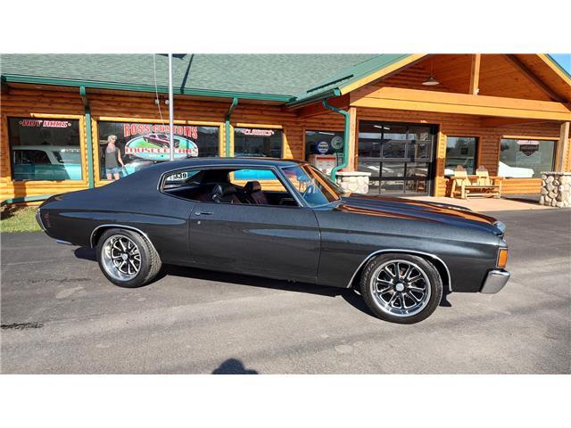 Chevrolet-Chevelle-1972-2-door-coupe-18