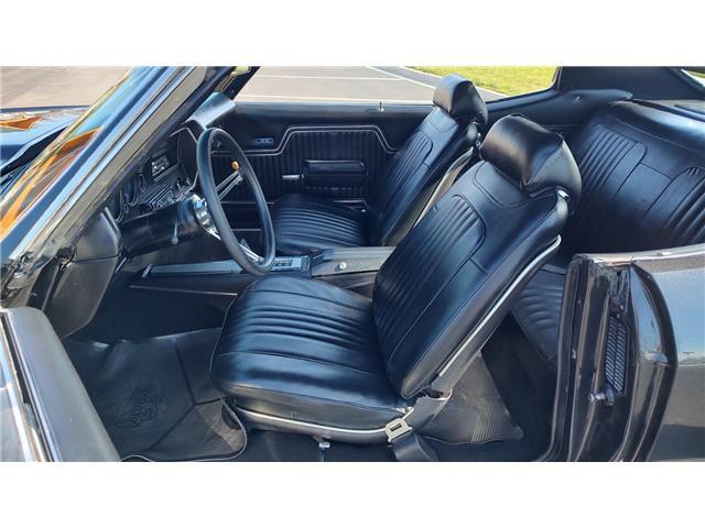 Chevrolet-Chevelle-1972-2-door-coupe-33