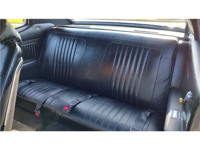 Chevrolet-Chevelle-1972-2-door-coupe-37