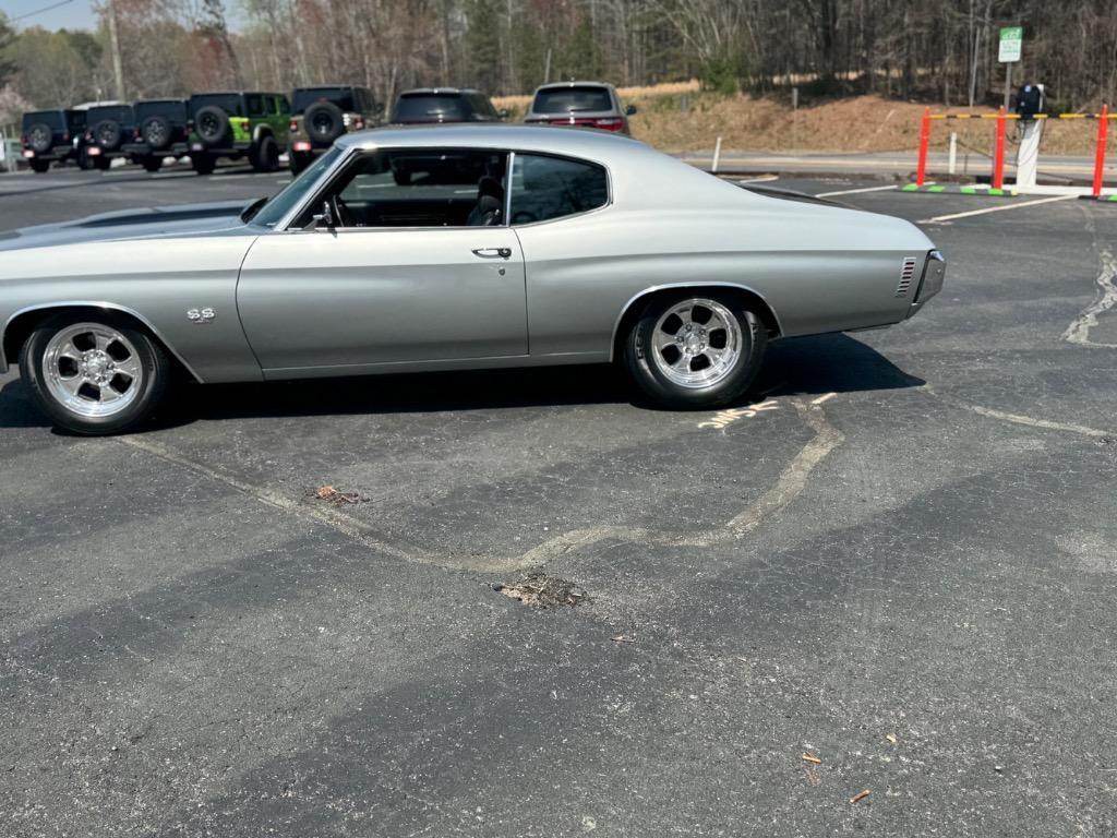 Chevrolet-Chevelle-SS-built-aluminum-headed-454-1970-4