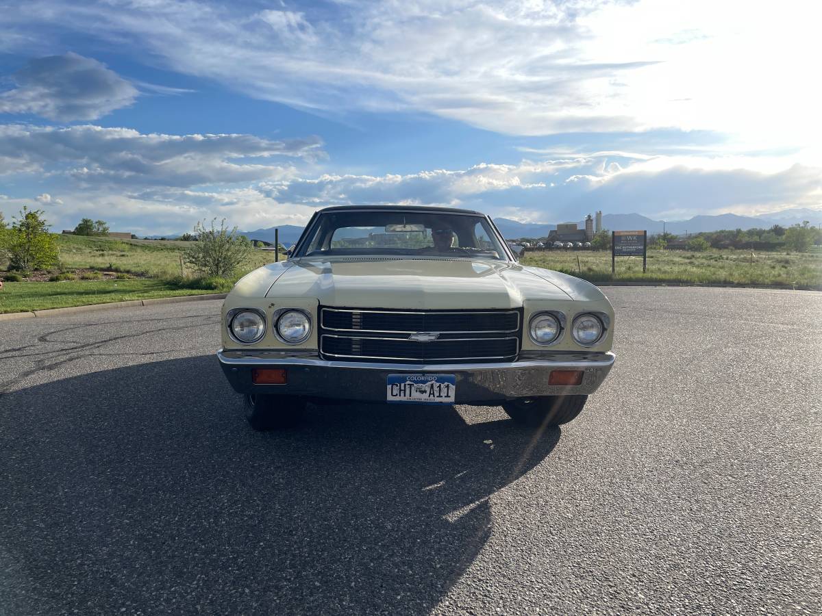 Chevrolet-Chevelle-malibu-1970-1