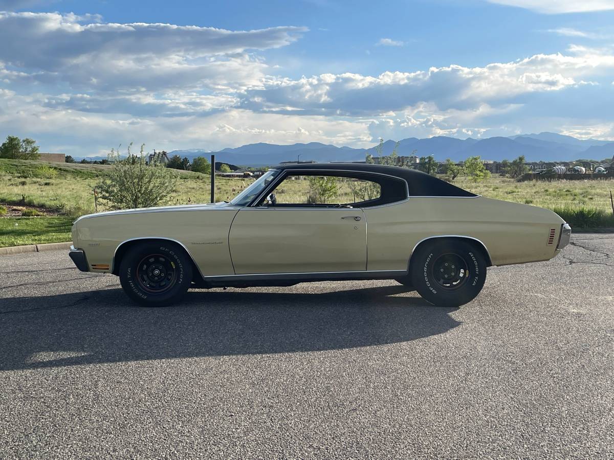 Chevrolet-Chevelle-malibu-1970-2