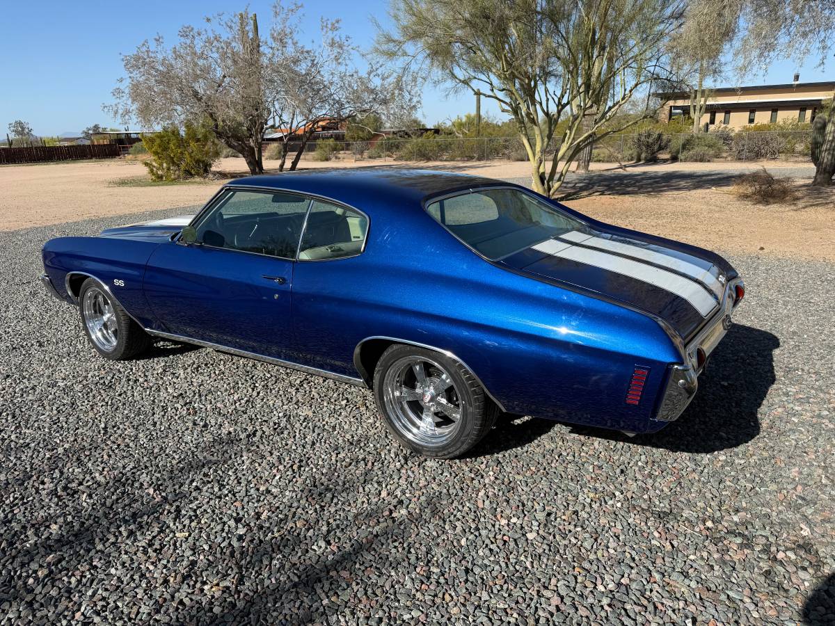 Chevrolet-Chevelle-malibu-1972-5