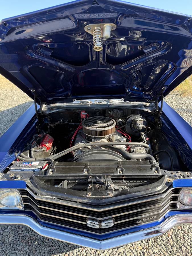 Chevrolet-Chevelle-malibu-1972-6