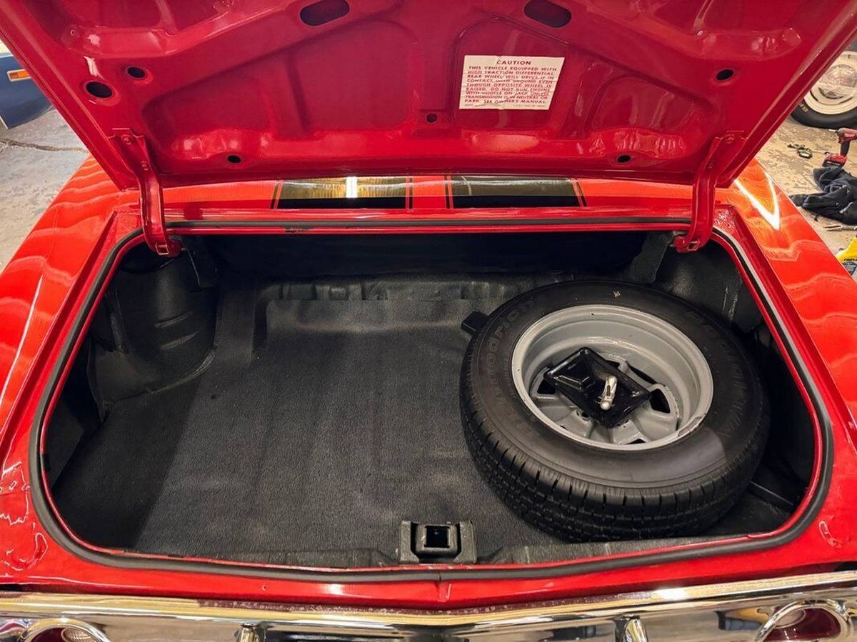 Chevrolet-Chevelle-ss-1971-red-11
