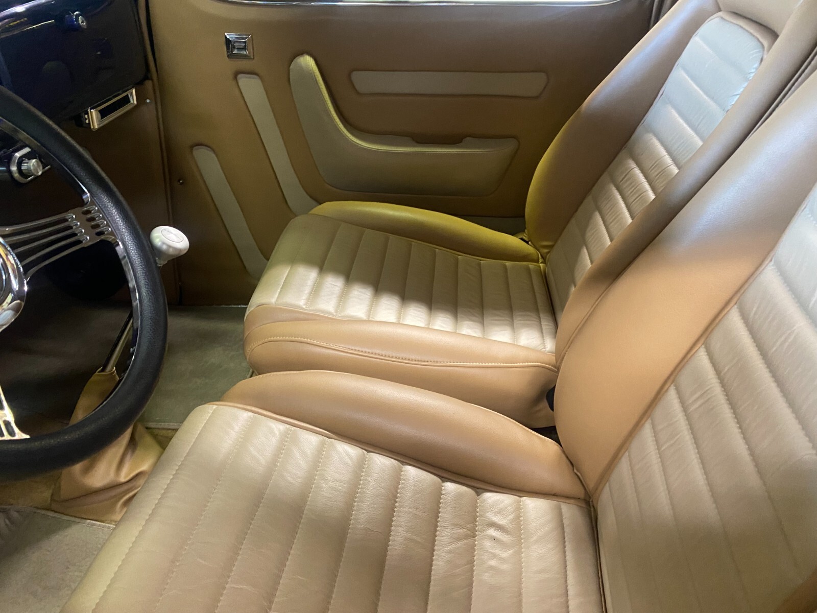 Chevrolet-Chevy-1936-14