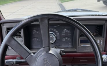 Chevrolet-Cheyenne-1990-Standard-Cab-Pickup-4