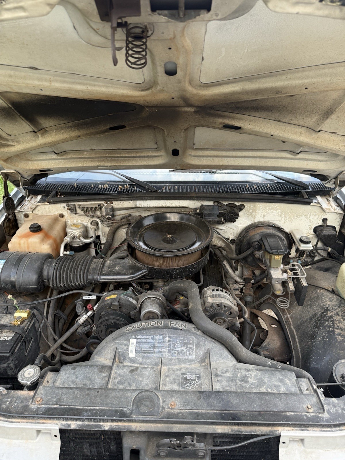 Chevrolet-Cheyenne-1990-Standard-Cab-Pickup