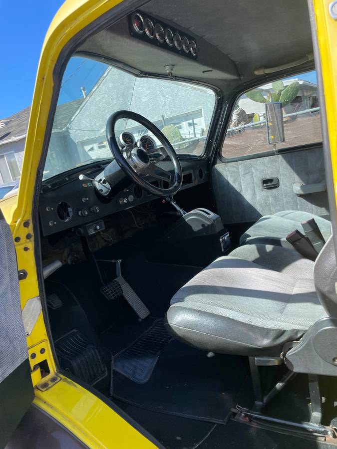 Chevrolet-Coe-1952-8