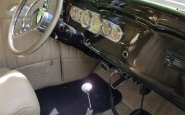 Chevrolet-Confederate-3-window-coupe-1932-custom-15
