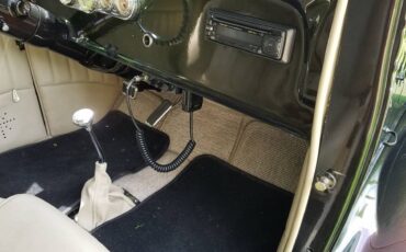 Chevrolet-Confederate-3-window-coupe-1932-custom-16