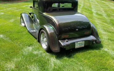 Chevrolet-Confederate-3-window-coupe-1932-custom-2