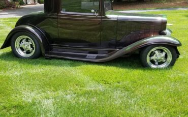 Chevrolet-Confederate-3-window-coupe-1932-custom-3